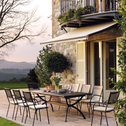 Enjoy the atmospheric stillness of the gardens, perfect for alfresco dining
