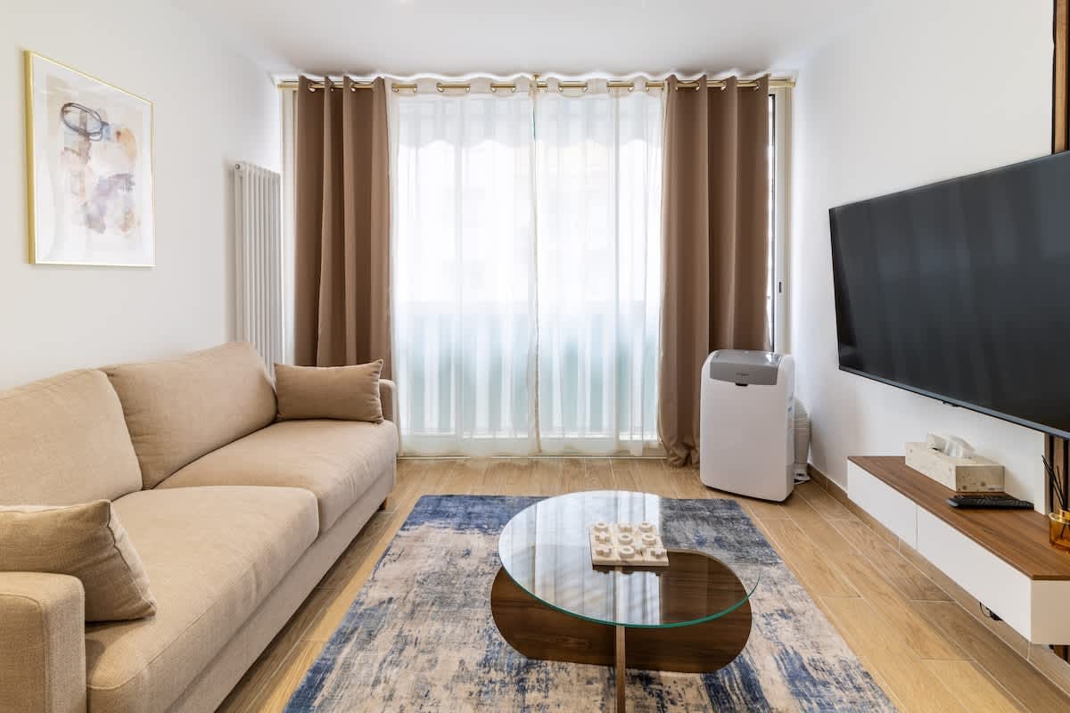 Antibes Beach Retreat