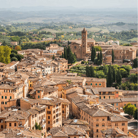 Explore stunning Tuscany with its picturesque towns and villages