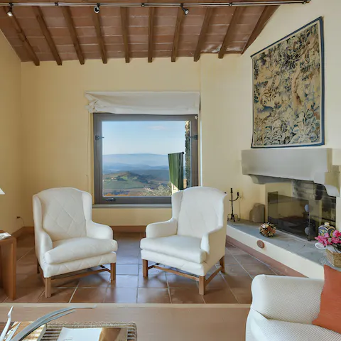 Soak up the panoramic vistas through the picture windows with morning coffees