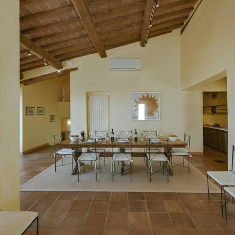 Dial in a private chef and lay the table for a glamourous dinner party