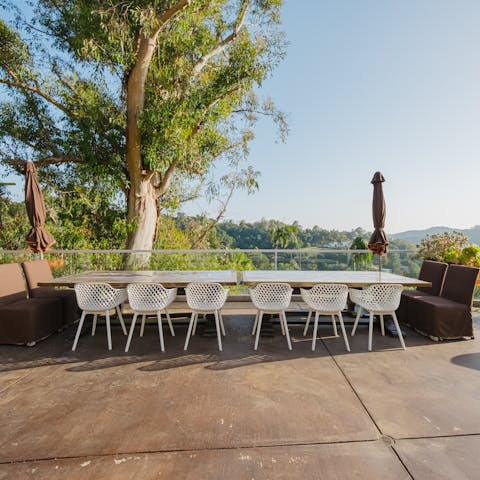 Treat your group to incredible meals prepared by a private chef