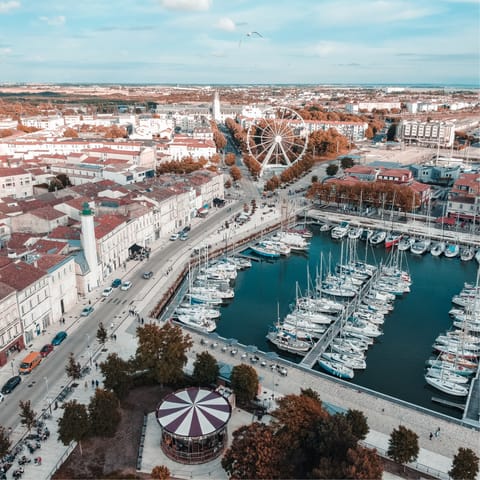 Visit lovely La Rochelle, wandering around the pretty port before stopping for some of the area's famous Trousse Chemise oysters with a glass of crsip white wine