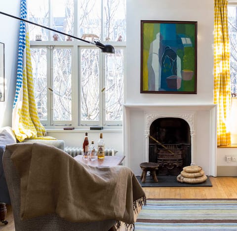 The bright & communal living area