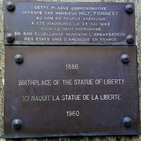 Stay in the historic spot that was used to build the Statue of liberty