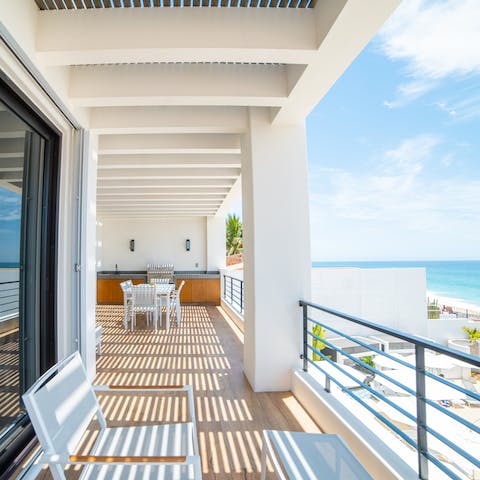 Sit out on the private balcony with a freshly barbecued carne asada taco