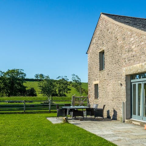 Dine alfresco or pack yourself a lavish picnic for lunch out on the lawn