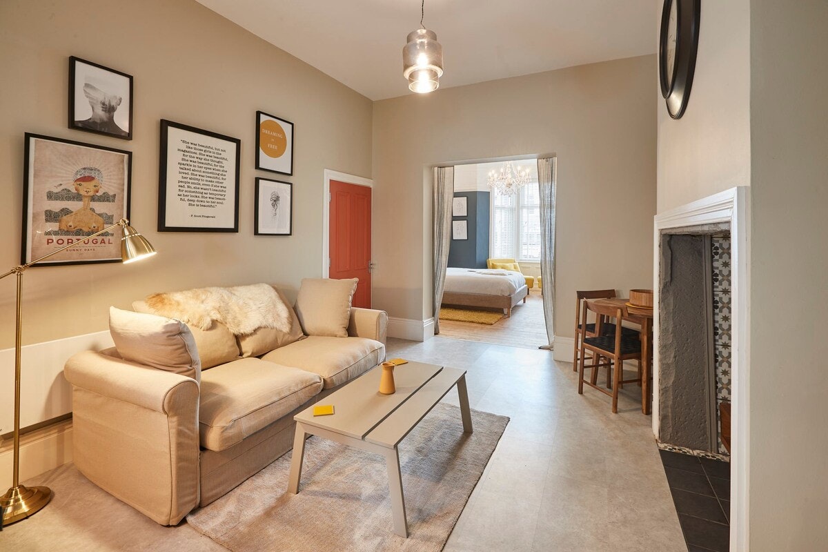 Ocean Breeze Embrace