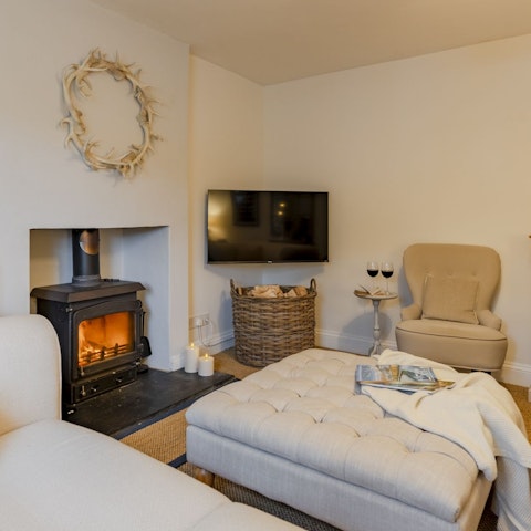 Spend cosy evenings curled up around the fire or pop down the road to the pub