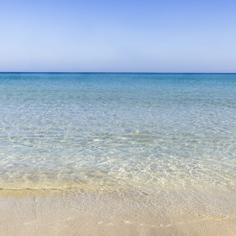 Sink your toes into sand – Noto Marina is just 8 kilometres away
