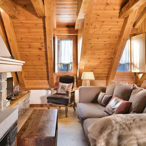 Feel a wonderful sense of welcome from this cosy home