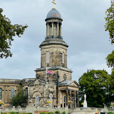 Explore historic sights across the centre of Shrewsbury