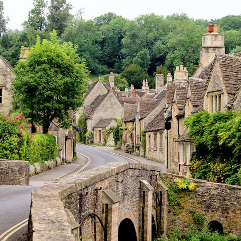 Explore the beautiful Cotswolds vllages, a five-minute drive away