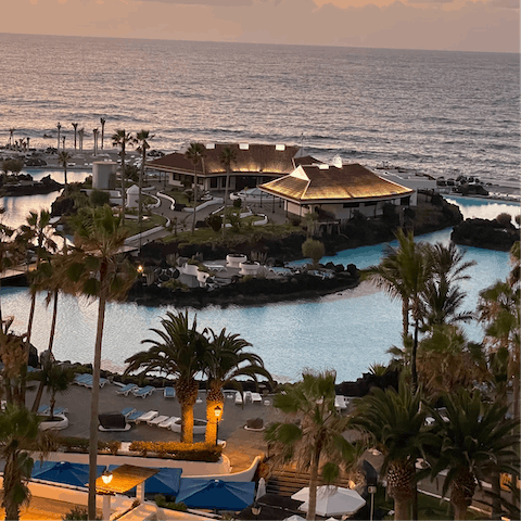 Explore the resort of Puerto de la Cruz, including the lido, ten minutes away,
