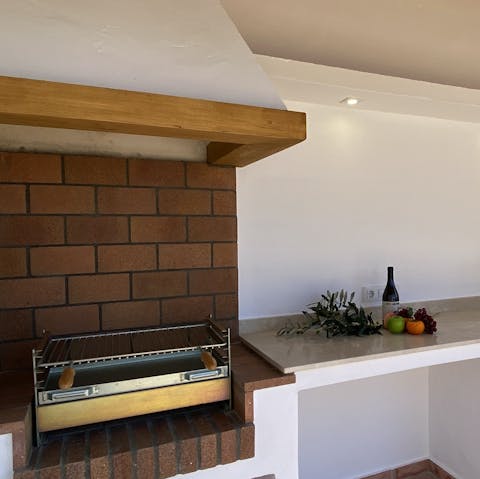 Pick up some local produce from the nearby supermarket and grill up a Spanish feast on the outdoor barbecue