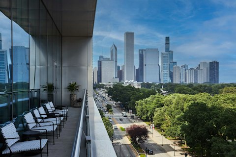 Sit out above Grant Park from the building's rooftop with Chicago's skyline ahead