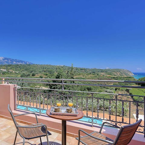 Wake up and enjoy breakfast on the bedroom's balcony