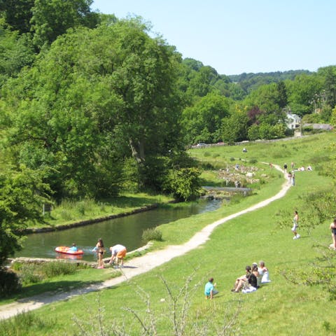 Tuck into a picnic on the grassy banks of the River Bradford