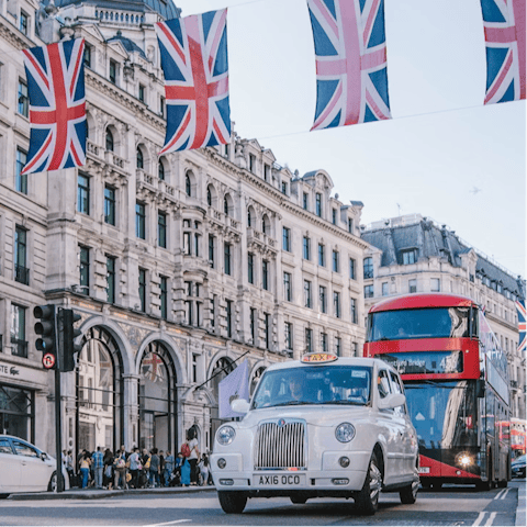 Stay minutes from Oxford Street and London’s cultural core