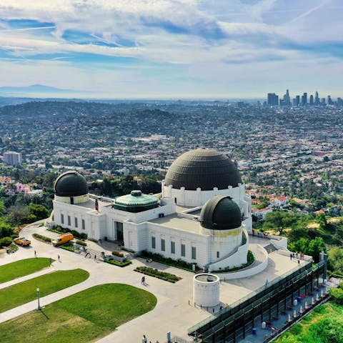 Take in the views from the Griffith Observatory, a thirty-minute drive away
