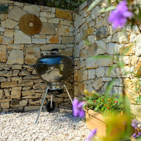 Grill some souvlaki on the barbecue