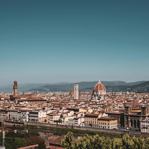Take a day trip to magnificent Florence – it's just over an hour away