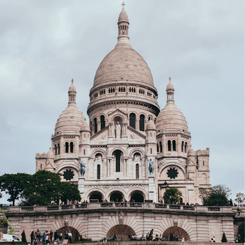Take a fifteen minute stroll to Sacré-Cœur for dreamy views of Paris