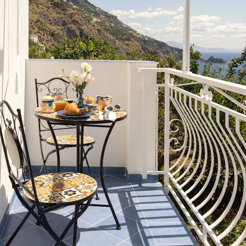 Enjoy breakfast with a view on the scenic balcony