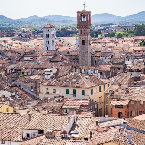 Discover the charms of historic Lucca – it's a ten-minute drive