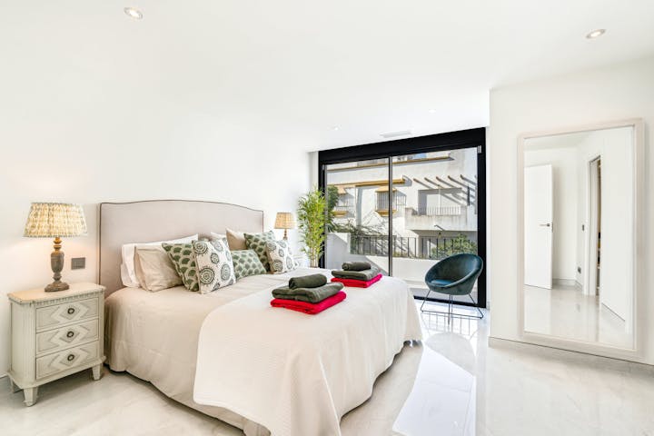 Bedroom photo