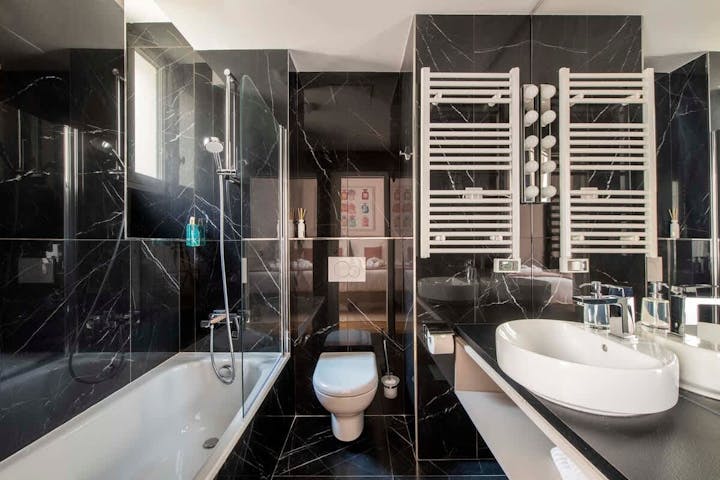Bathroom photo