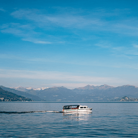 Explore the towns and villages of Lake Como, by road or by boat