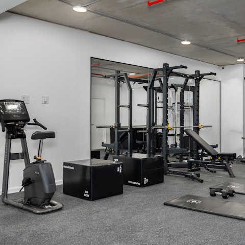 Work out in the apartment’s communal gym