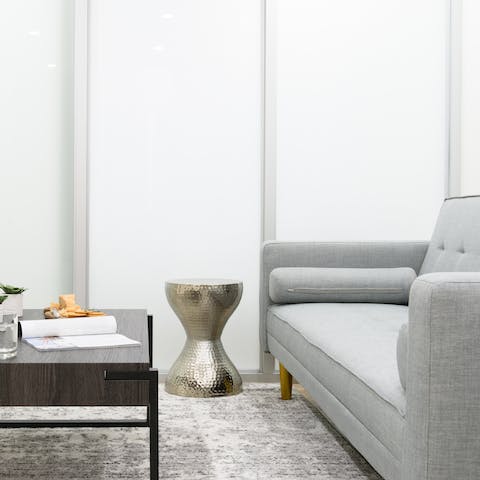 Relax in the cosy living area after a long day of exploring the sights of NYC