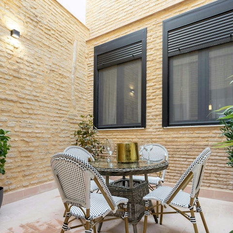 Wine and dine alfresco on the private patio
