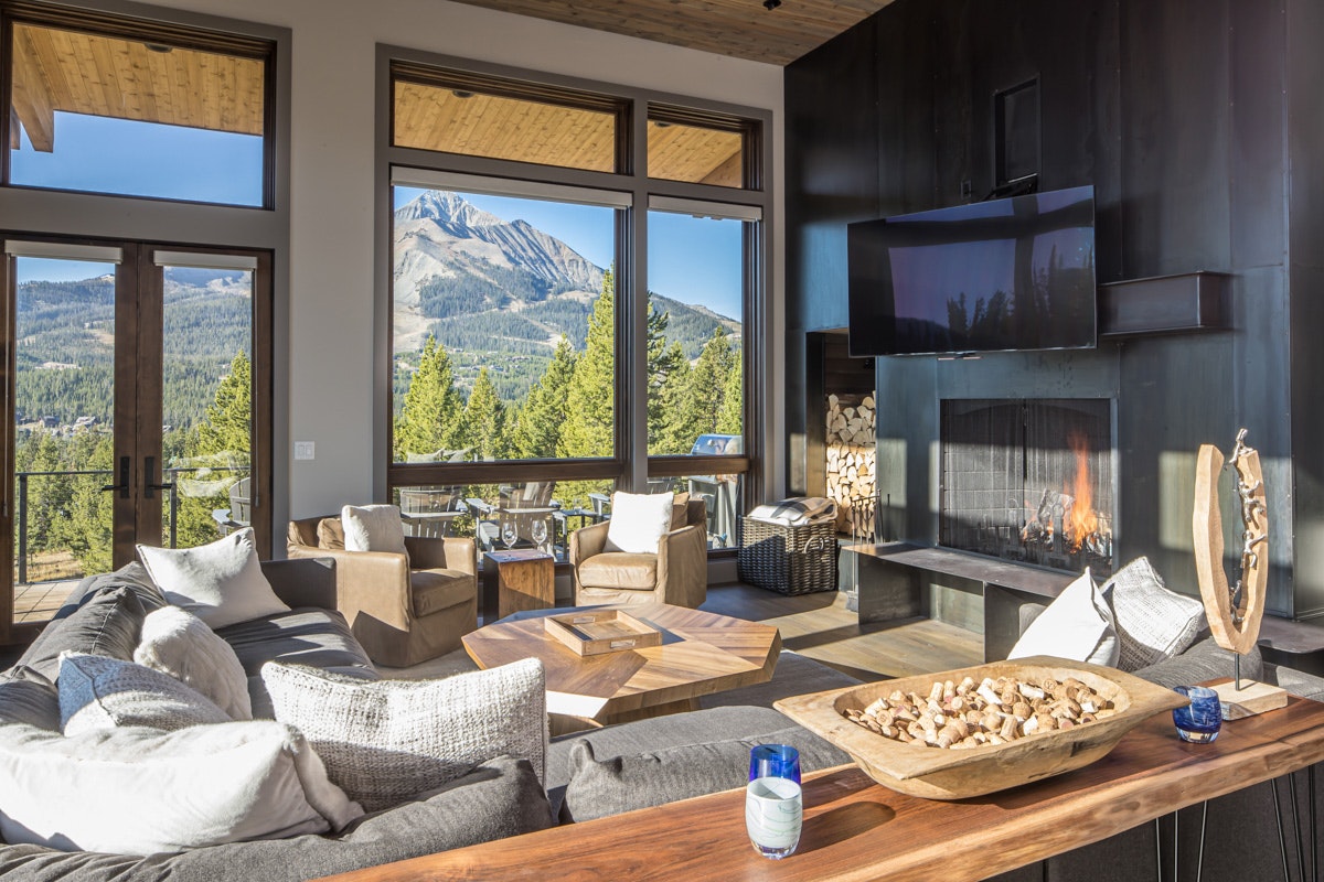Lone Peak Lodge