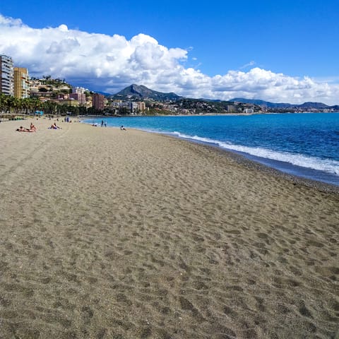 Enjoy sunny days with a quick trip to San Pedro de Alcántara Beach