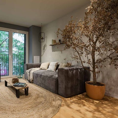 Read a book under the tree