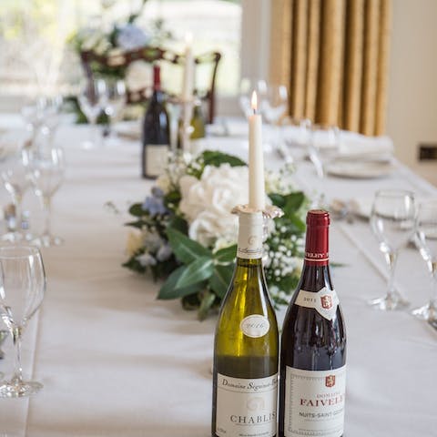 Dine in opulent style in the grand dining room – a Sunday roast dinner anyone?