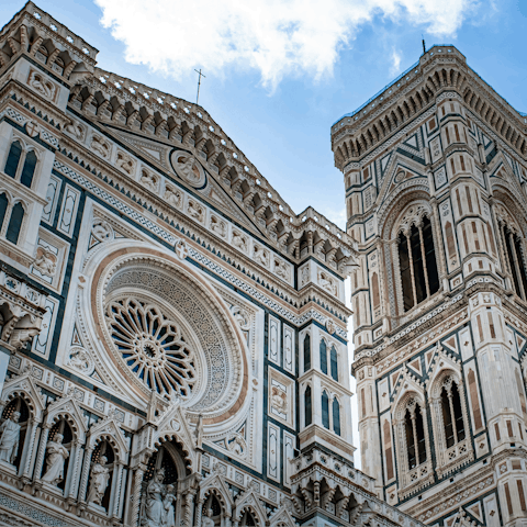 Experience the beauty of the Duomo up close