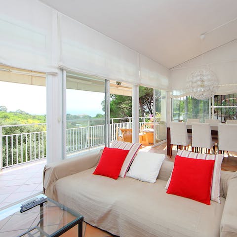 Enjoy a wonderful sense of relaxation from this light-filled home