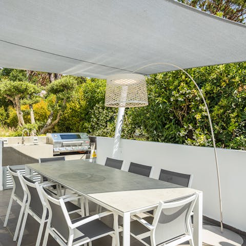 Grill up some local seafood to enjoy at the outside dining area