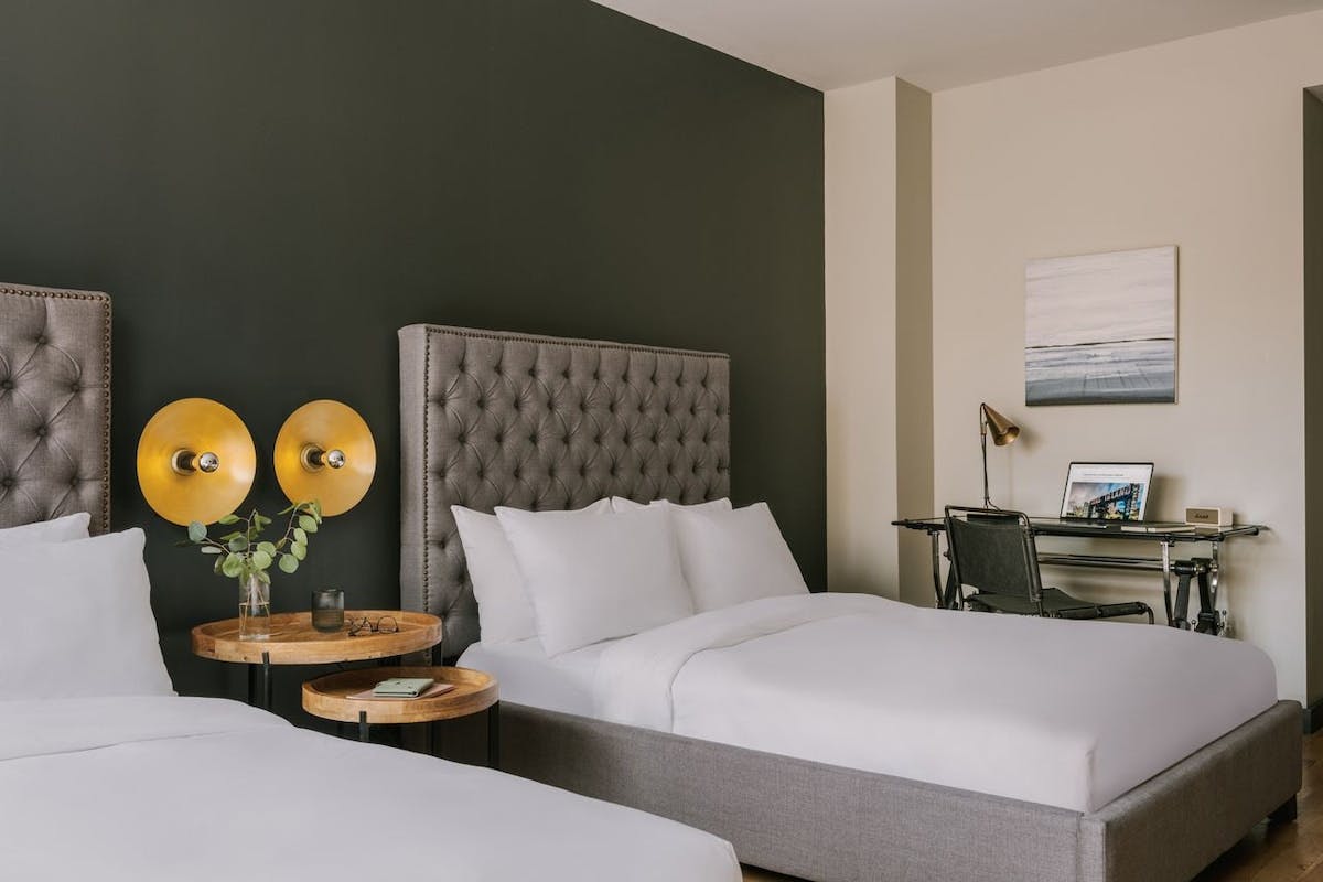 Step into my Office, Queens, New York Plum Guide