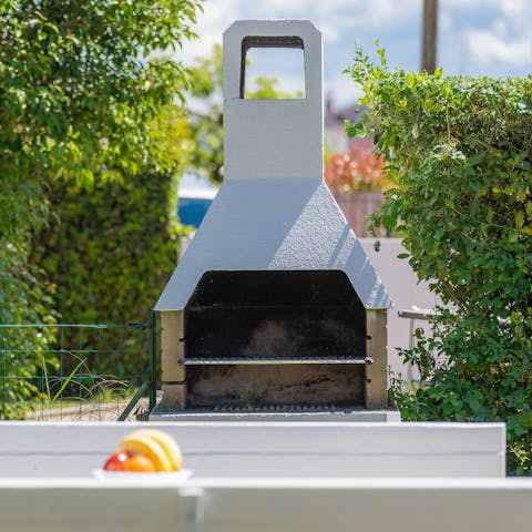 Grill fresh seafood on the barbecue and dine alfresco