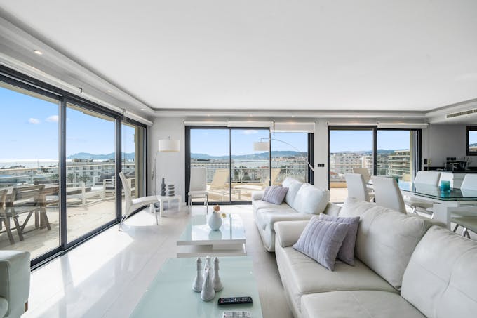 Riviera Sunlight
