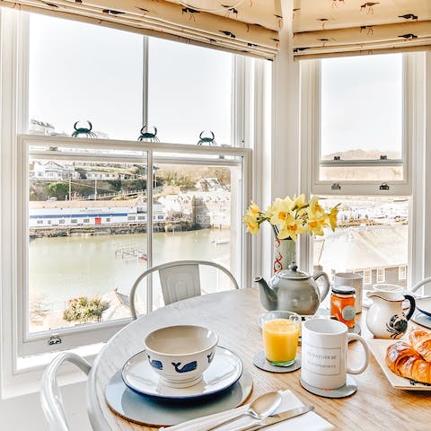 Enjoy every meal in front of the panoramic windows and admire the views