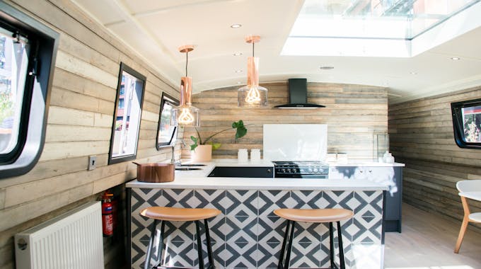 The Merchant Houseboat