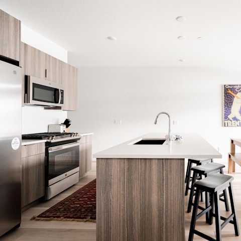 Look forward to cooking your favourite meals in the sleek kitchenette