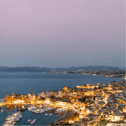 Head to nearby Castellammare del Golf for dinner out