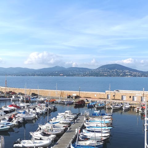 Explore chic Port de Saint-Tropez on your doorstep